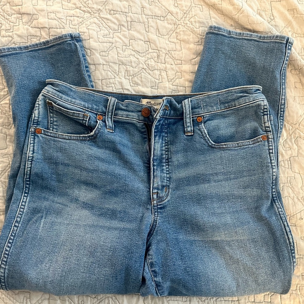 Madewell Straight Leg Jeans in Light Blue Wash